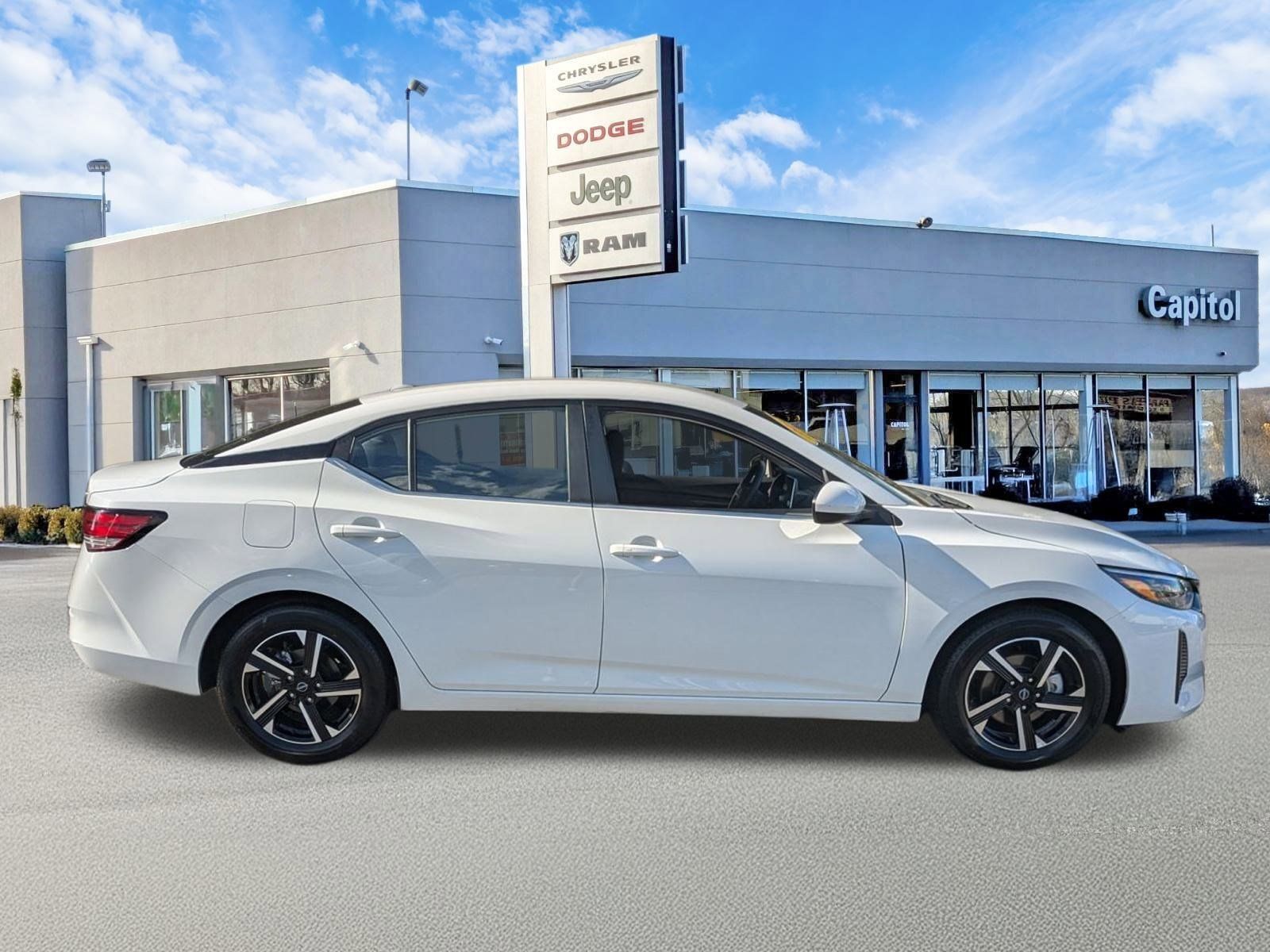 2024 Nissan Sentra SV photo 2