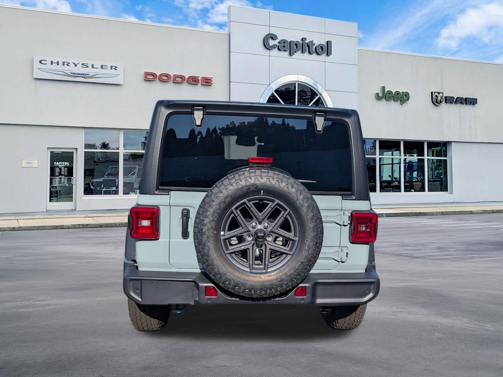 New 2026 Jeep Wrangler 4-DOOR SPORT S Sport Utility