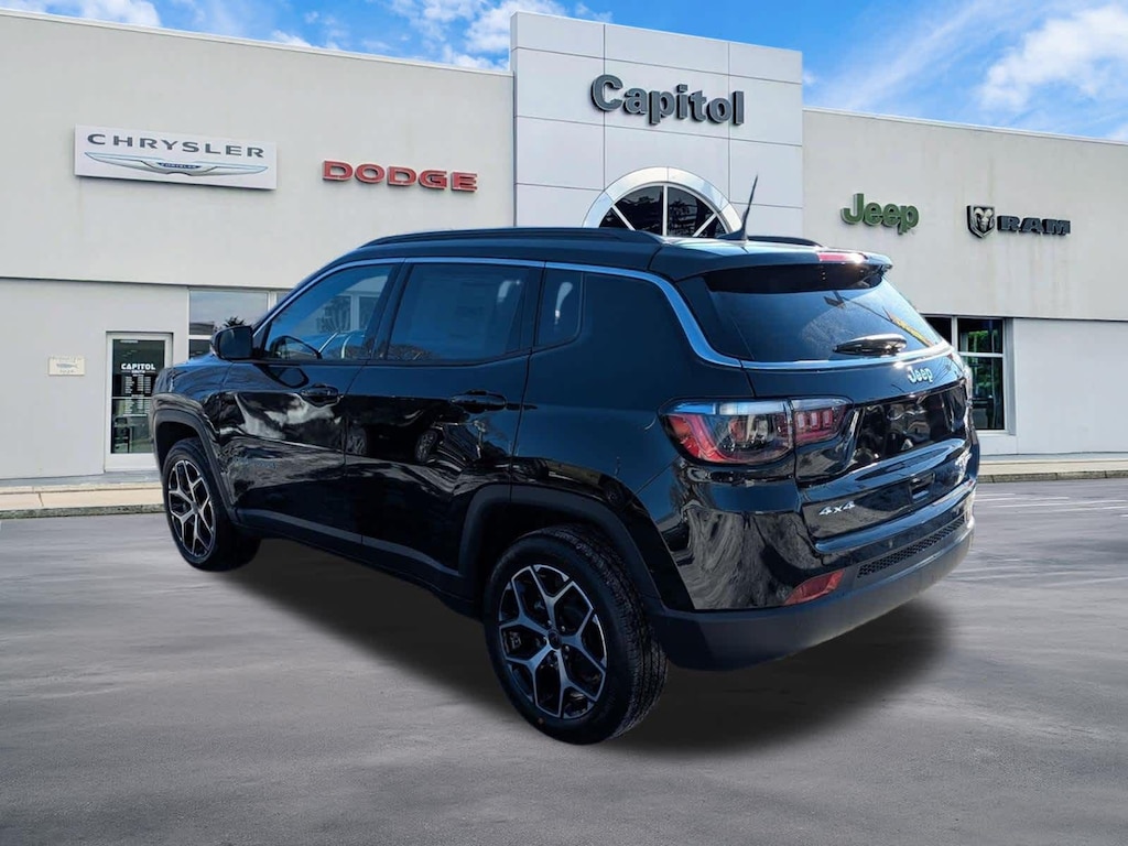 New 2026 Jeep Compass LIMITED 4X4 Sport Utility
