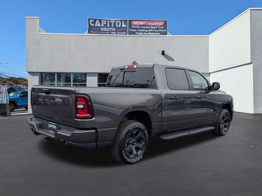 New 2026 Ram 1500 Express Pickup