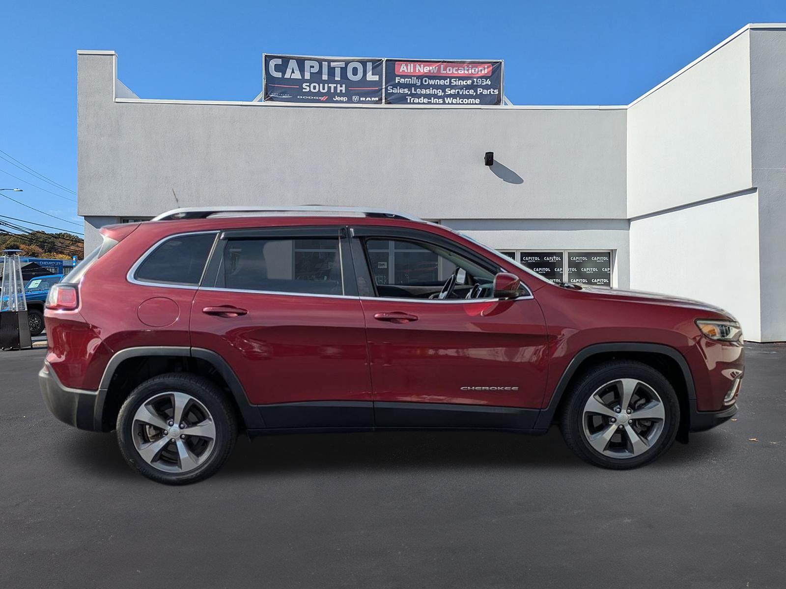 2020 Jeep Cherokee Limited photo 2