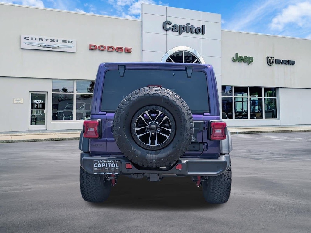 New 2026 Jeep Wrangler 4-DOOR WILLYS Sport Utility