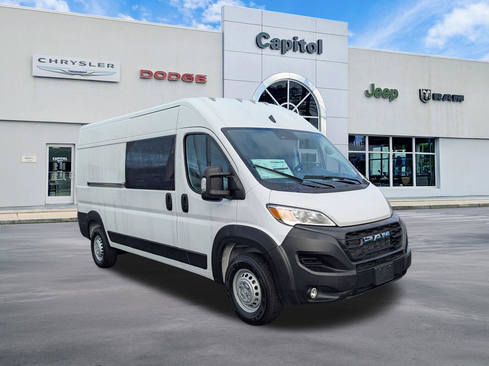 2026 RAM ProMaster Cargo Van Tradesman