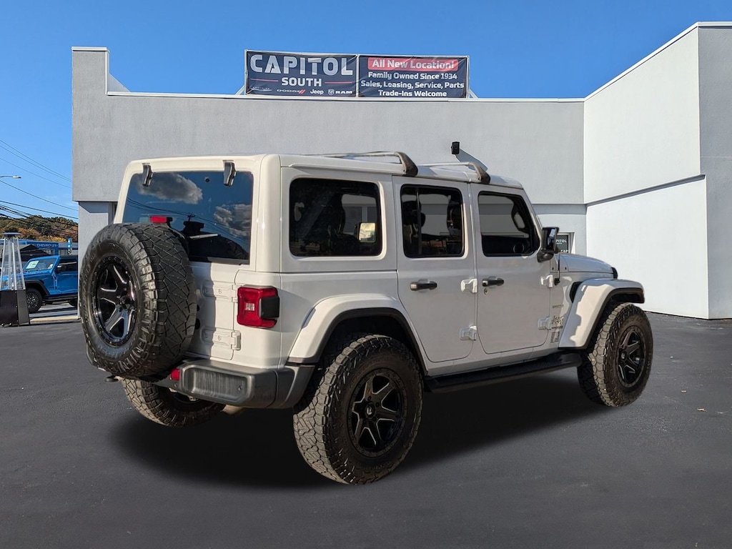 Used 2021 Jeep Wrangler Unlimited Sahara SUV