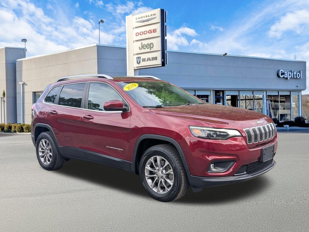 Used 2019 Jeep Cherokee Latitude Plus SUV