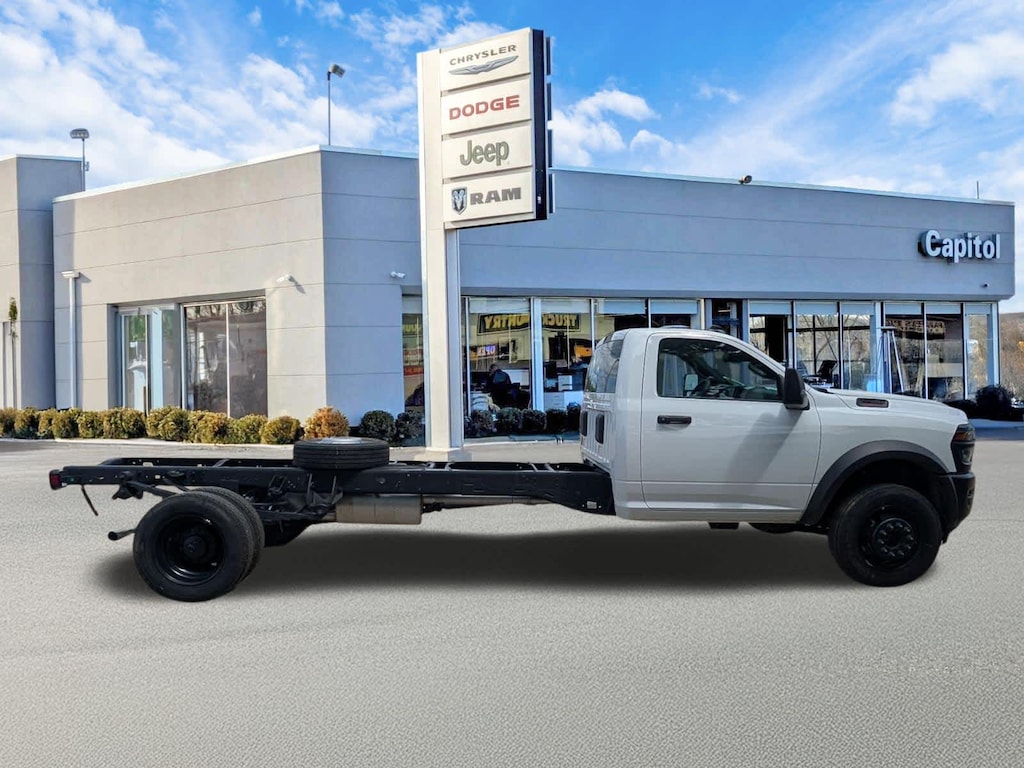 Used 2026 Ram 5500 Chassis Cab Tradesman 4x4 Reg Cab 120 CA 204.5 WB Truck