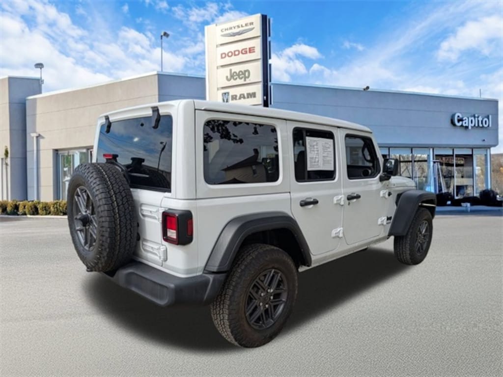 Used 2022 Jeep Wrangler Unlimited Sport S SUV
