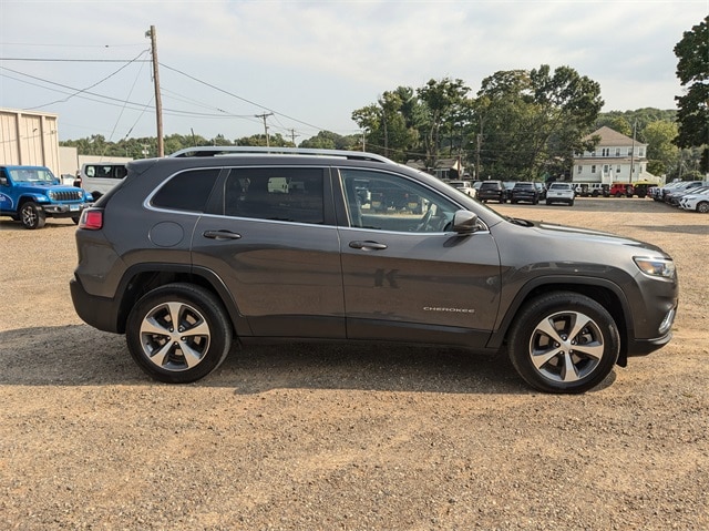 Used 2021 Jeep Cherokee Limited with VIN 1C4PJMDX1MD196877 for sale in Willimantic, CT