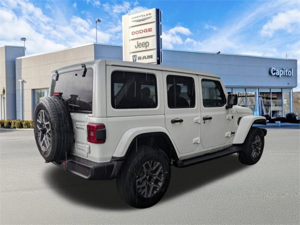 New 2025 Jeep Wrangler 4-DOOR SAHARA Sport Utility