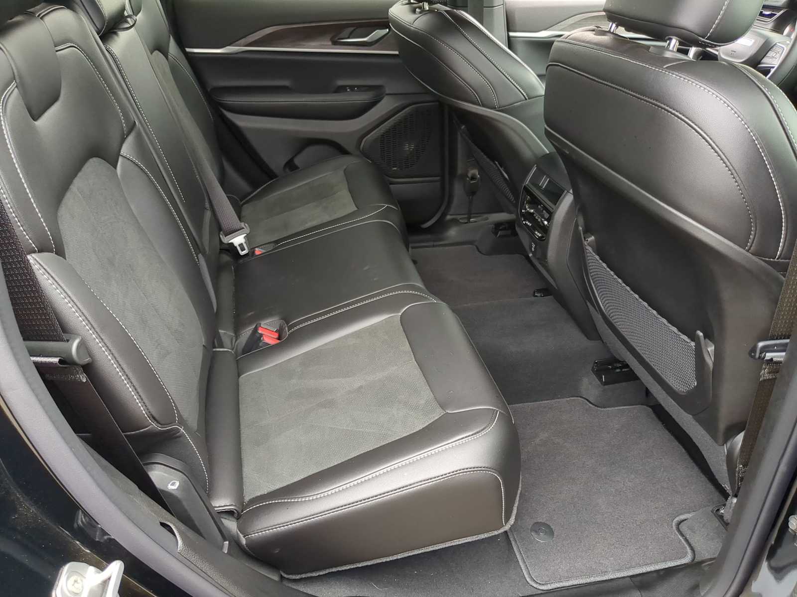 2026 Jeep Grand Cherokee Laredo - Photo 21