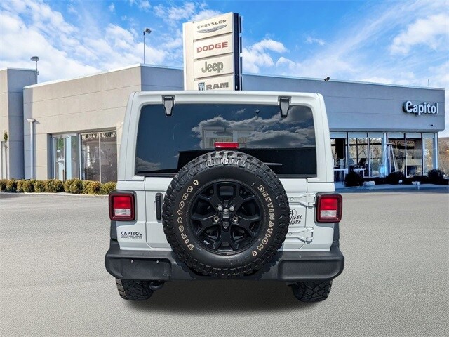 2022 Jeep Wrangler Unlimited Willys photo 4