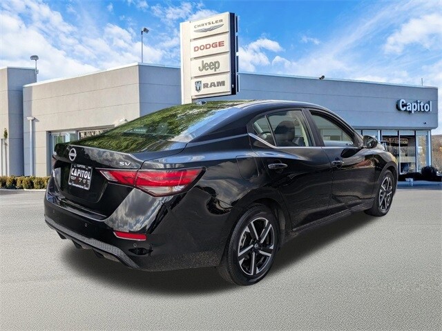 2024 Nissan Sentra SV photo 3