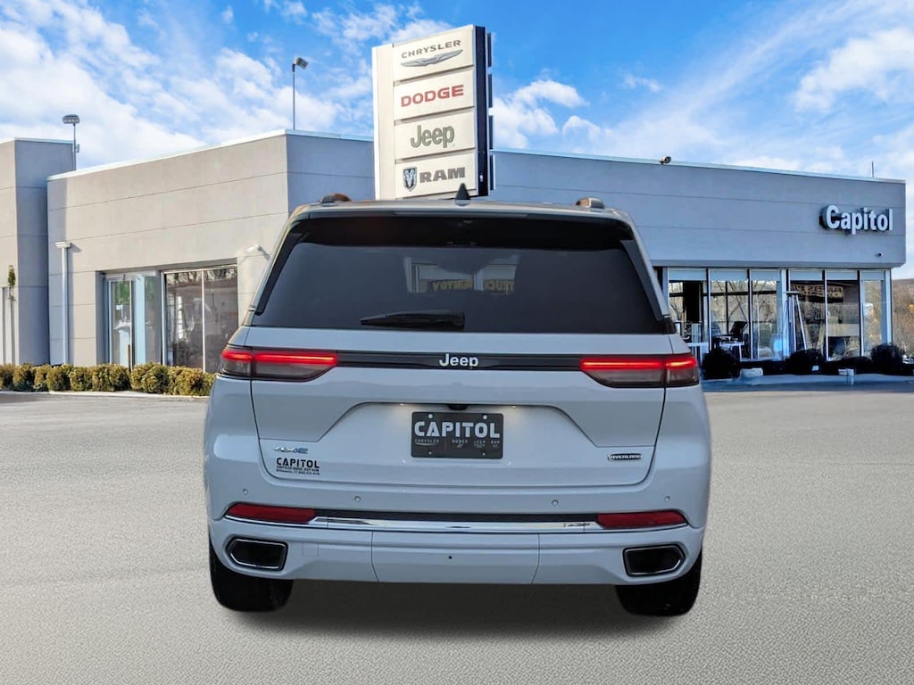 Used 2023 Jeep Grand Cherokee 4xe Overland 4x4