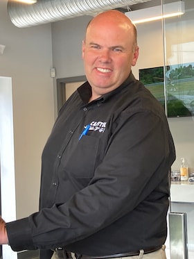 Staff member Derek Rudge from ID_6bd5bbfaa2d1