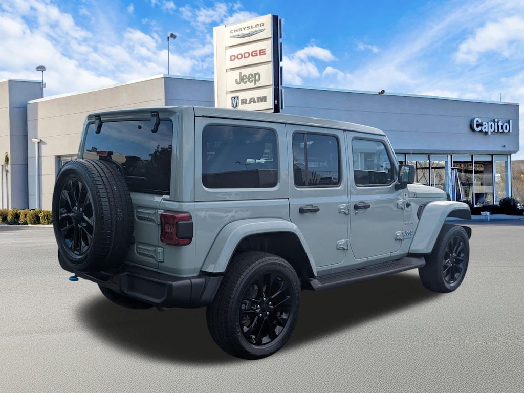 Used 2023 Jeep Wrangler 4xe Sahara SUV