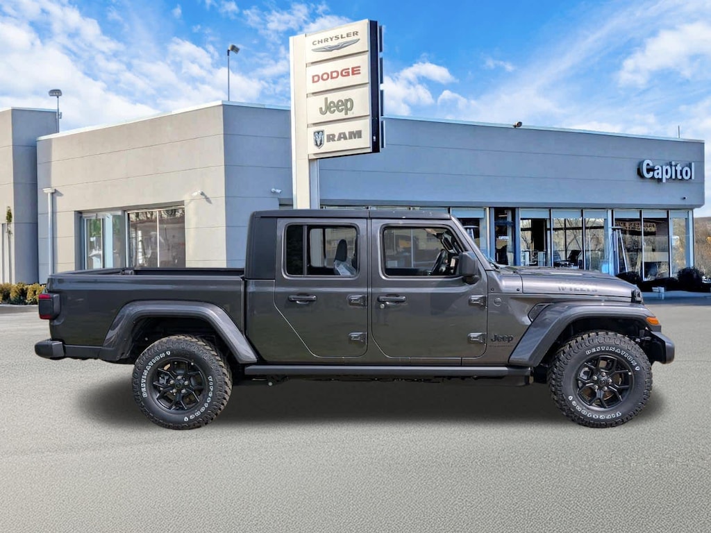 New 2026 Jeep Gladiator WILLYS 4X4 Pickup