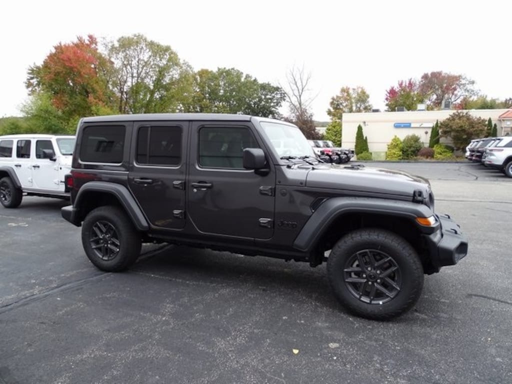 New 2026 Jeep Wrangler 4-DOOR SPORT S Sport Utility