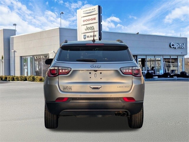 2021 Jeep Compass Limited photo 4