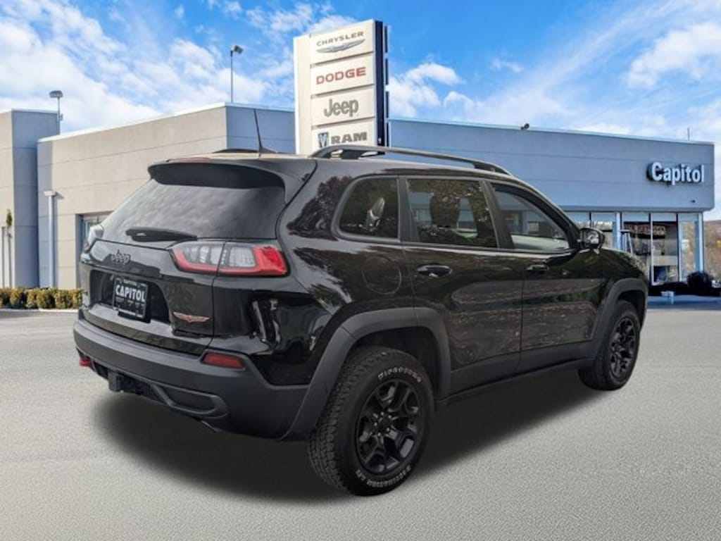 Used 2022 Jeep Cherokee Trailhawk 4x4