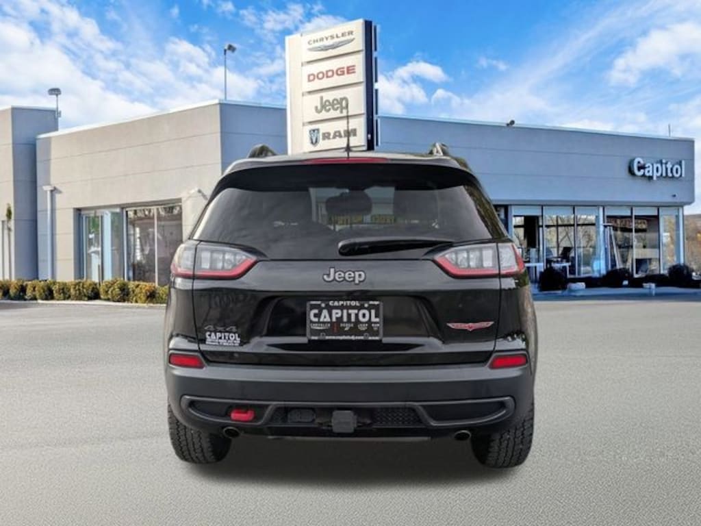 Used 2022 Jeep Cherokee Trailhawk 4x4