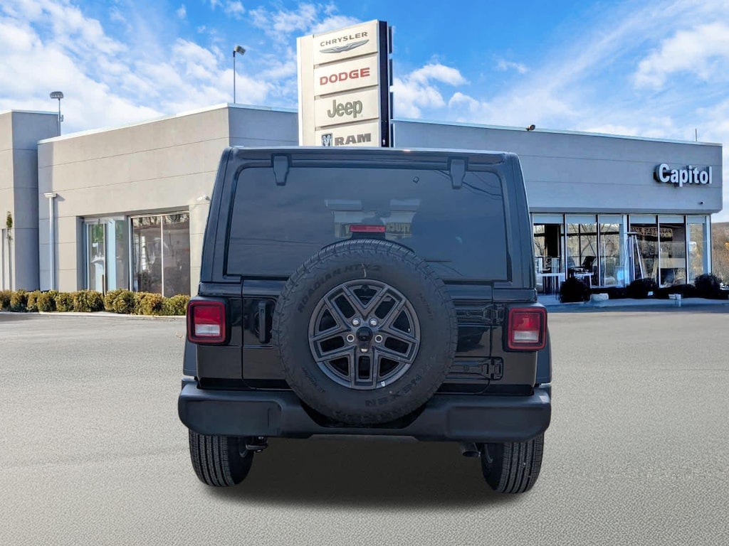 New 2026 Jeep Wrangler 4-DOOR SPORT S Sport Utility