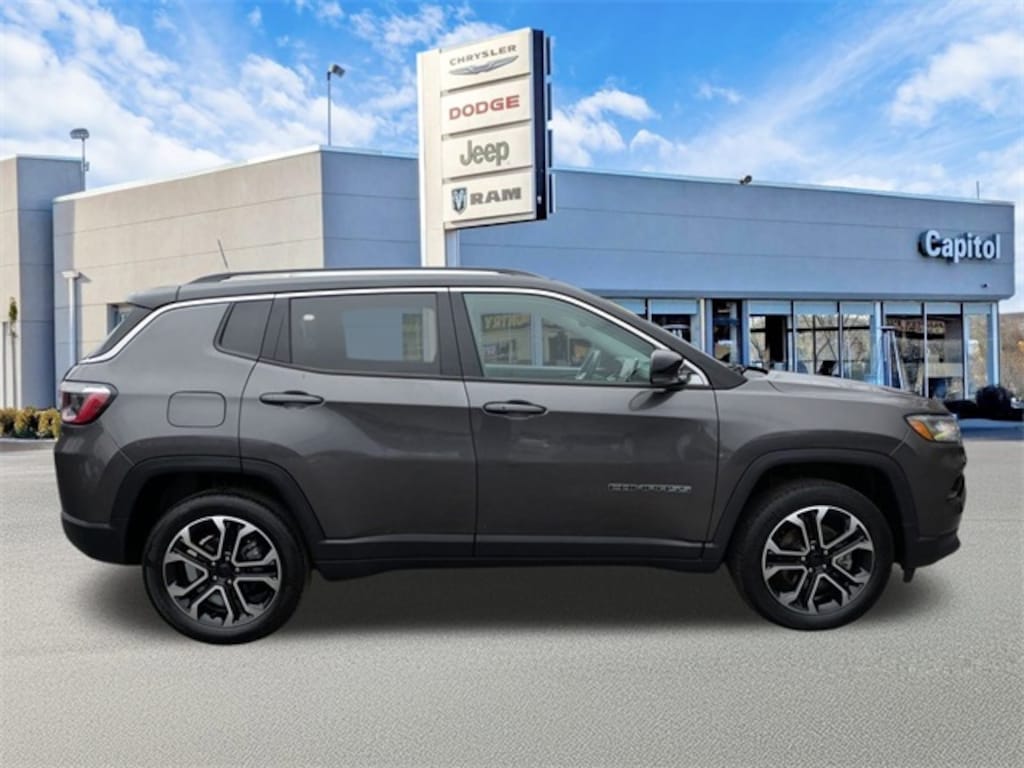 Used 2022 Jeep Compass Limited SUV