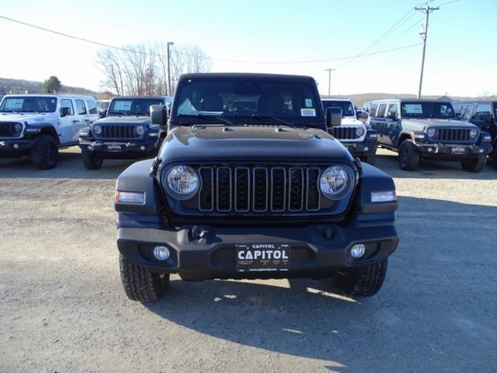 New 2026 Jeep Wrangler 4-DOOR SPORT S Sport Utility