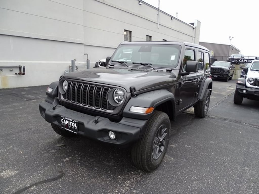 New 2026 Jeep Wrangler 4-DOOR SPORT S Sport Utility