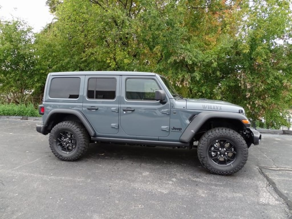 New 2026 Jeep Wrangler 4-DOOR WILLYS Sport Utility