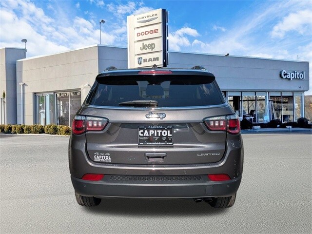 2021 Jeep Compass Limited photo 4