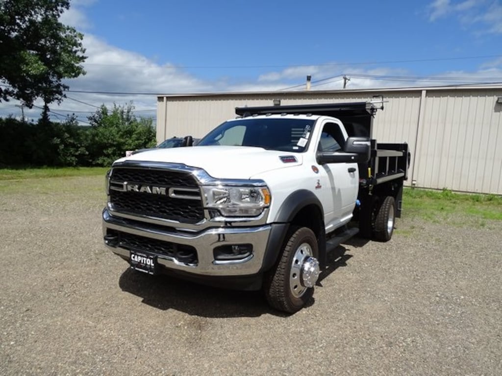 New 2024 Ram 5500 Chassis Cab 5500 TRADESMAN CHASSIS REGULAR CAB 4X4 60' CA Pickup