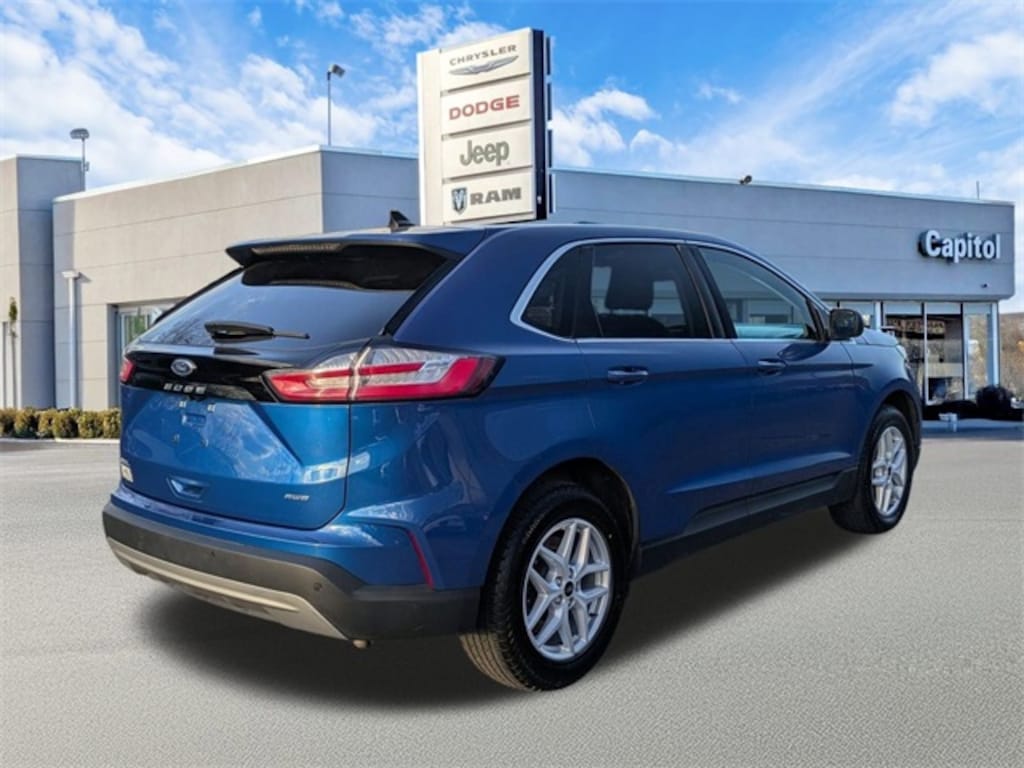 Used 2023 Ford Edge SUV