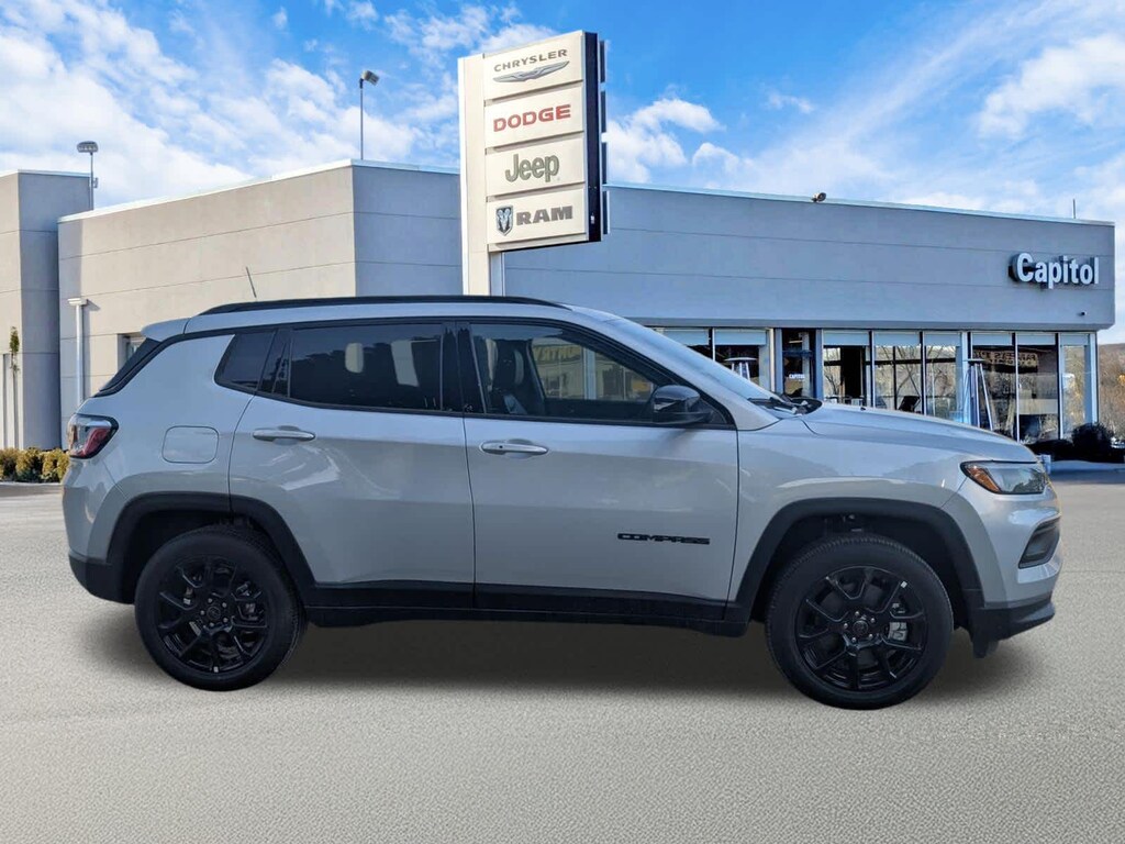 New 2026 Jeep Compass Latitude Sport Utility