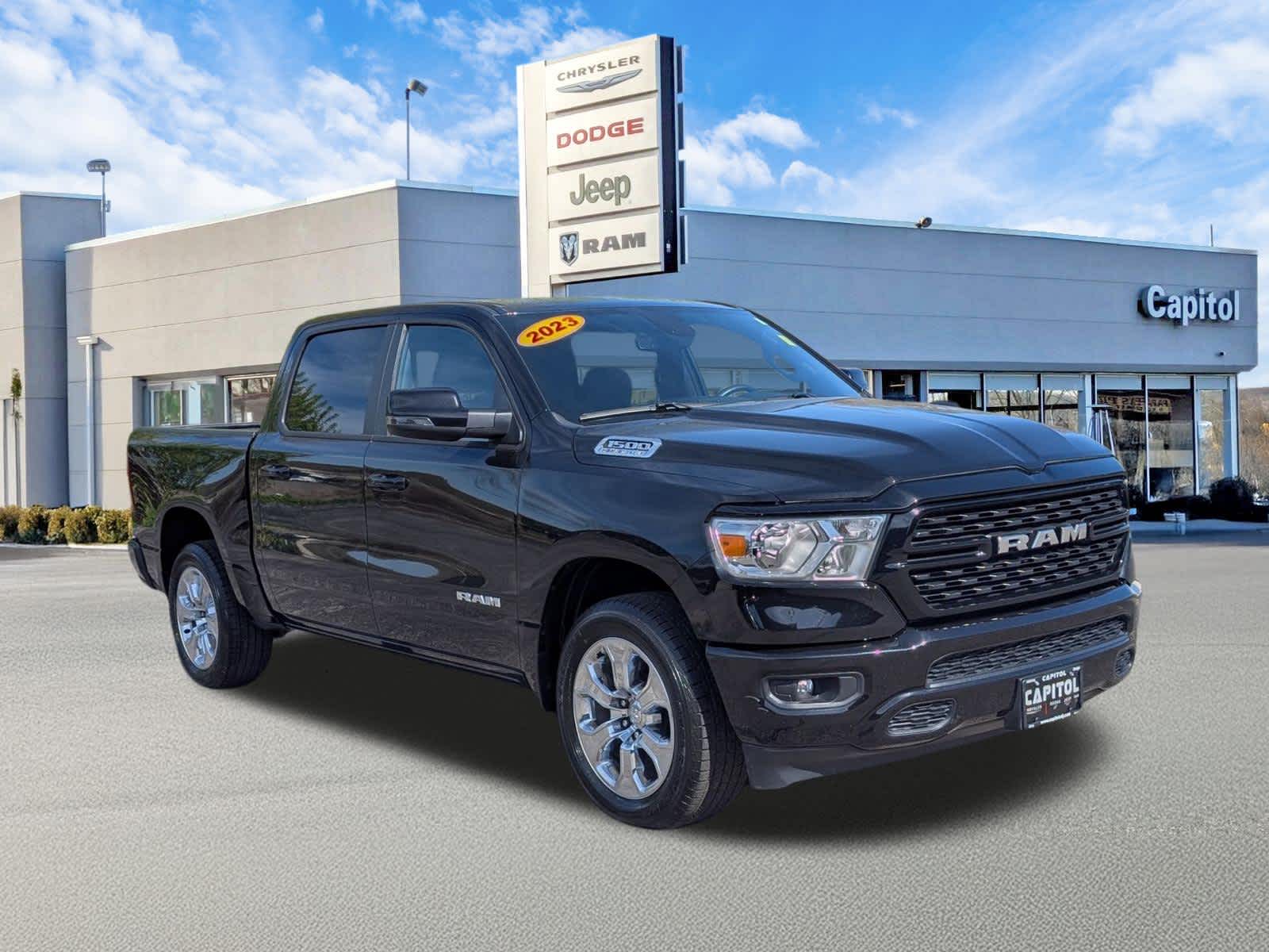 2023 RAM 1500 Big Horn/Lone Star 4x4 Crew Cab 5'7's photo