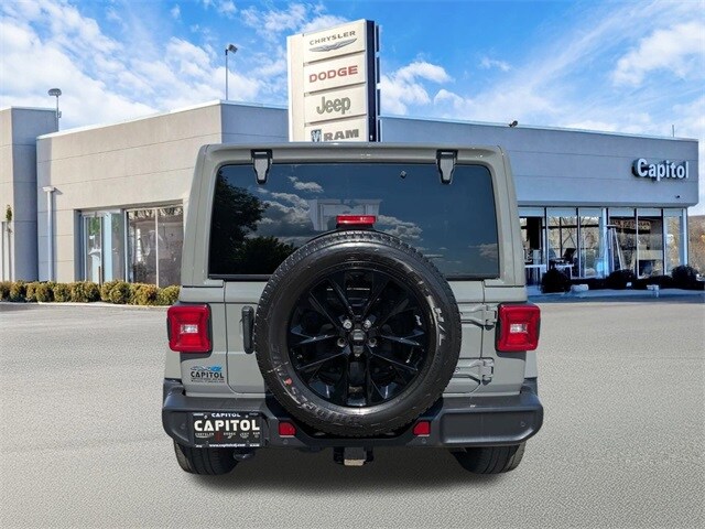 2021 Jeep Wrangler Unlimited Sahara 4xe photo 4