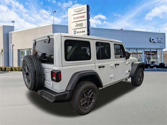 2025 Jeep Wrangler Sport S photo 2