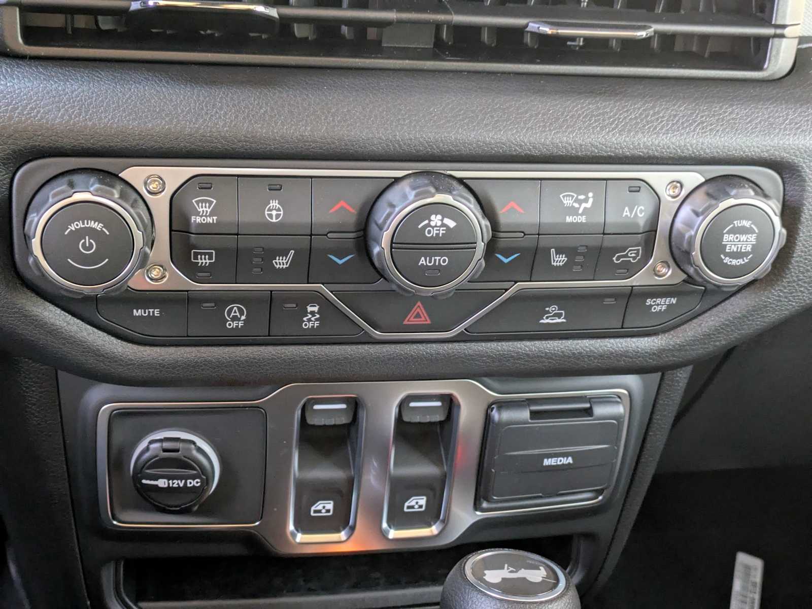 2026 Jeep Wrangler 2-Door Sport S - Photo 23
