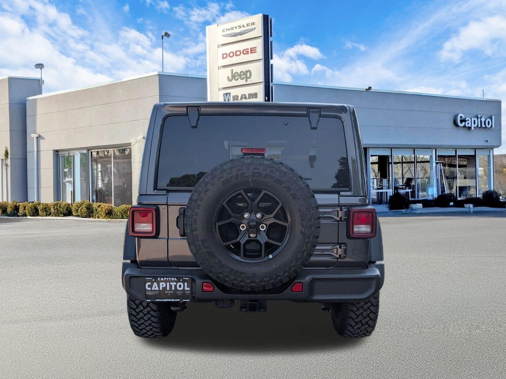 New 2026 Jeep Wrangler 4-DOOR WILLYS Sport Utility