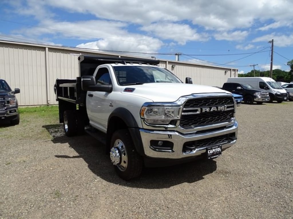 New 2024 Ram 5500 Chassis Cab 5500 TRADESMAN CHASSIS REGULAR CAB 4X4 60' CA Pickup