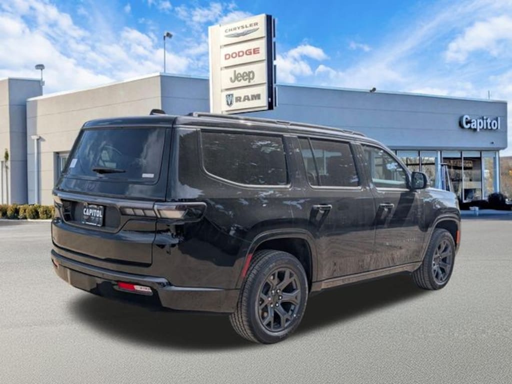 New 2026 Jeep Grand Wagoneer Limited Altitude Sport Utility