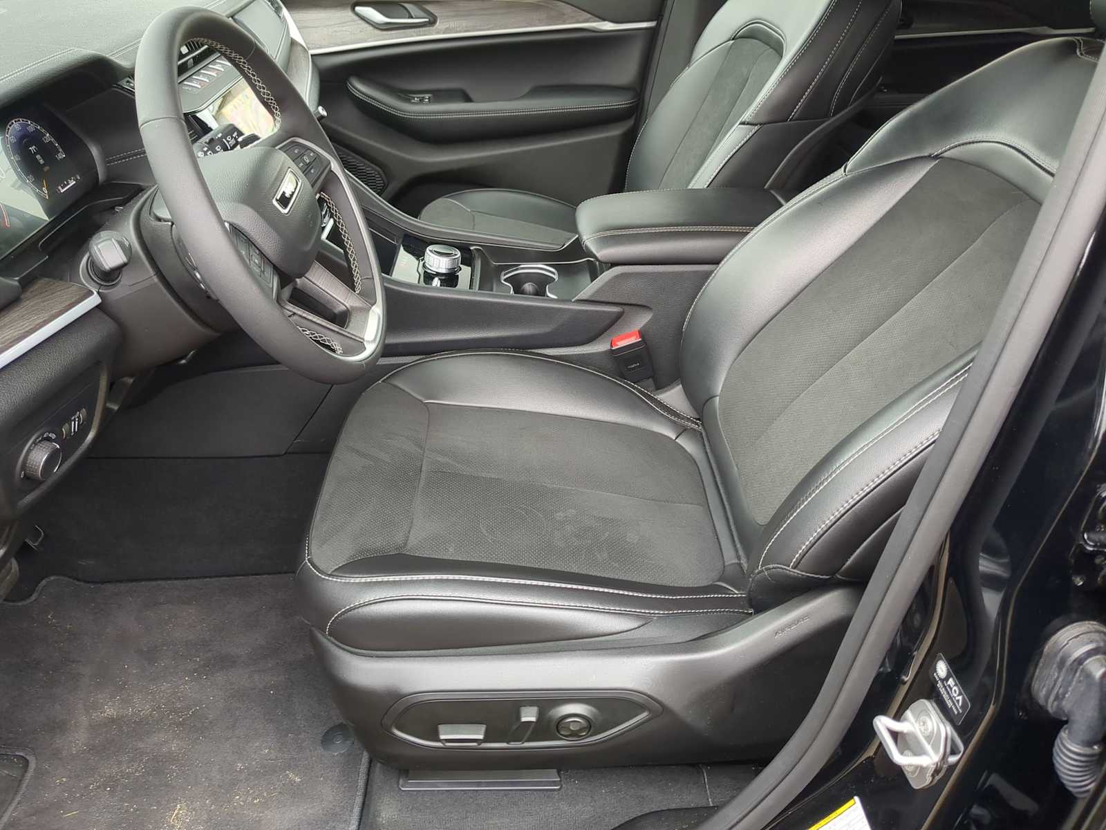 2026 Jeep Grand Cherokee Laredo - Photo 17
