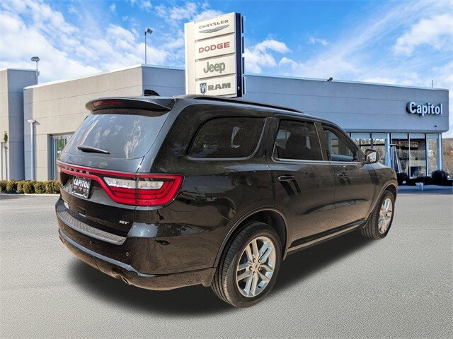 2022 Dodge Durango GT Plus photo 3