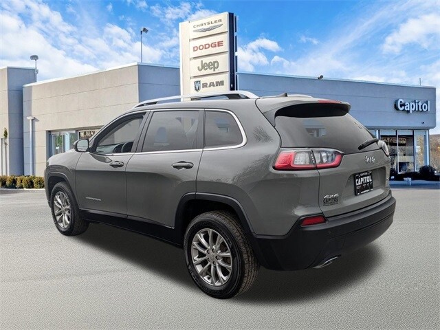 2021 Jeep Cherokee Latitude Lux photo 3