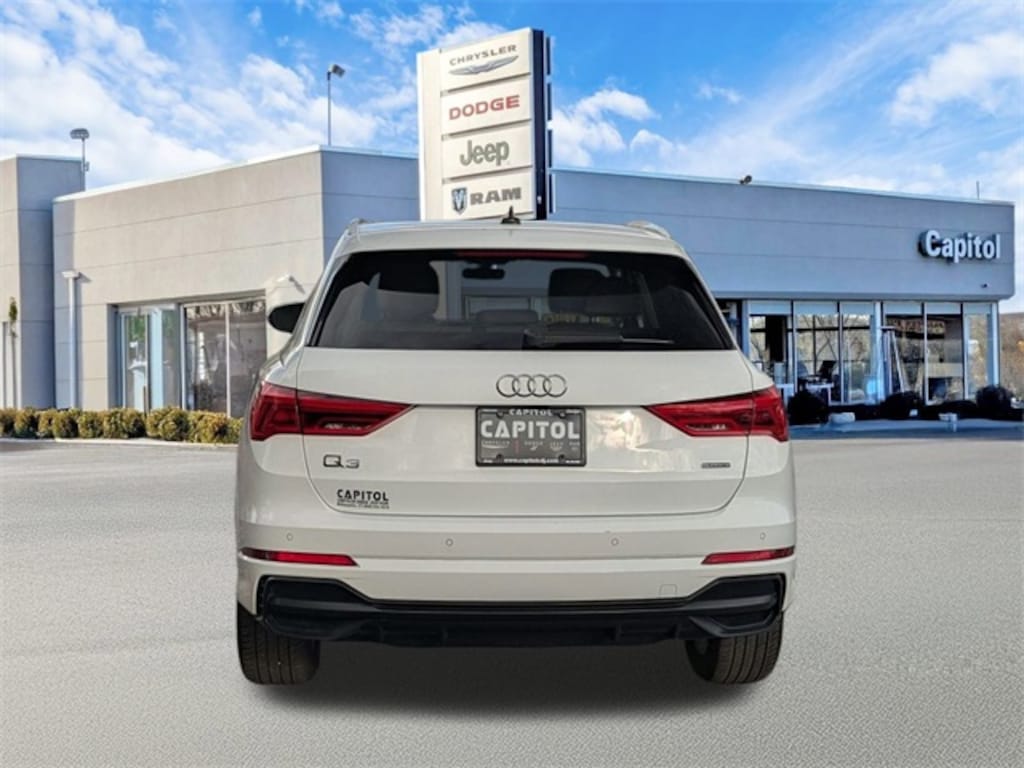 Certified 2022 Audi Q3 Premium SUV