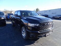 2026 Ram 1500 BIG HORN CREW CAB 4X4 5'7 BOX Pickup