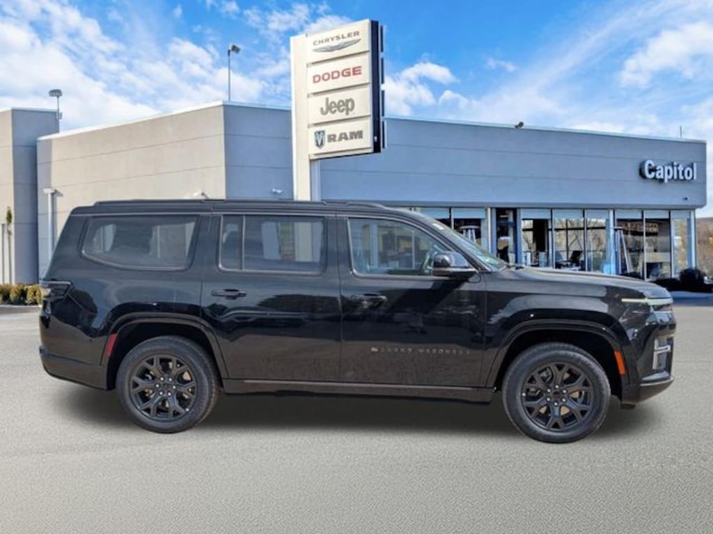 New 2026 Jeep Grand Wagoneer Limited Altitude Sport Utility