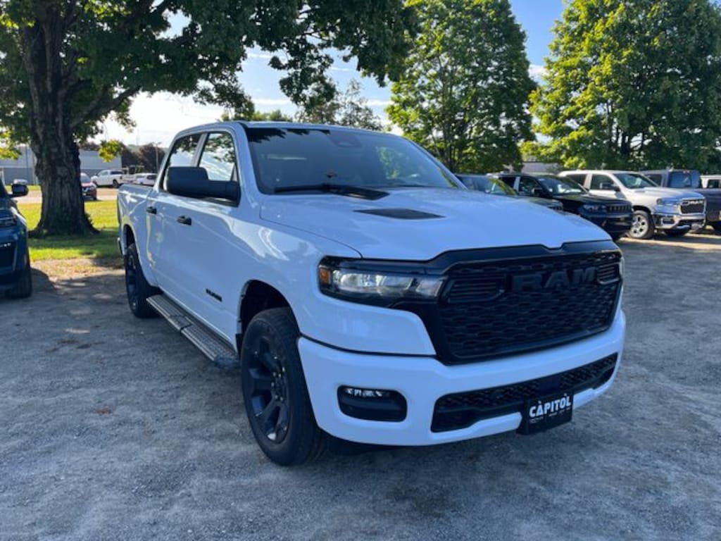 New 2026 Ram 1500 Express Pickup