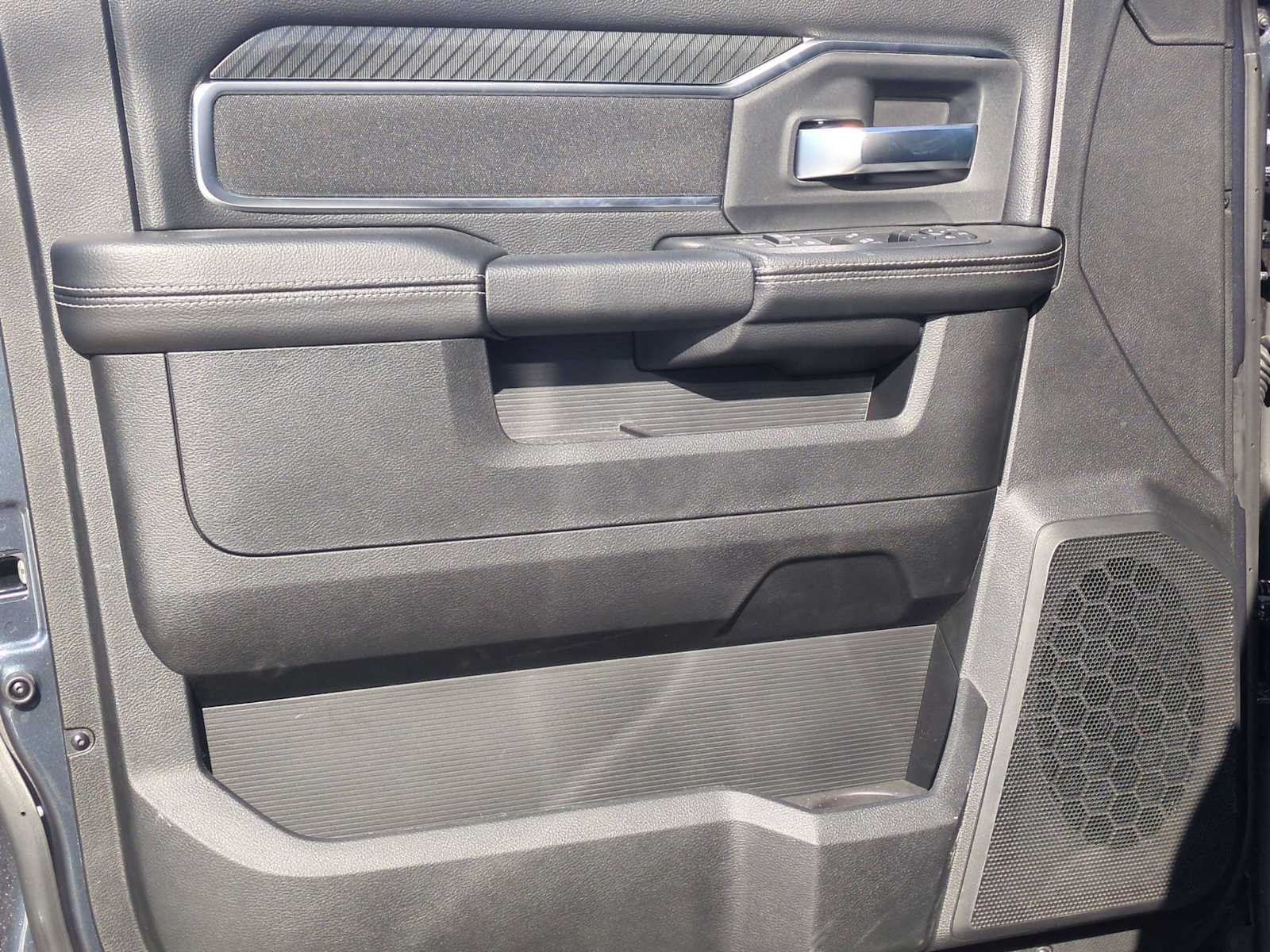 2026 RAM 2500 Big Horn - Photo 10
