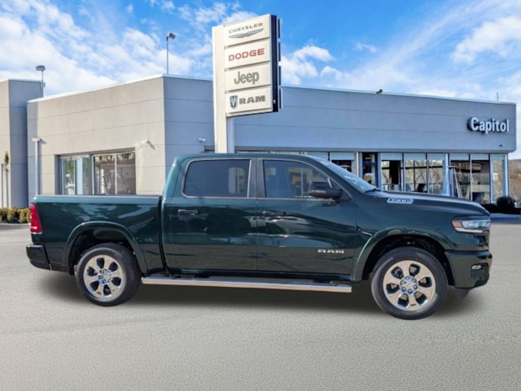 New 2026 Ram 1500 BIG HORN CREW CAB 4X4 5'7 BOX Pickup