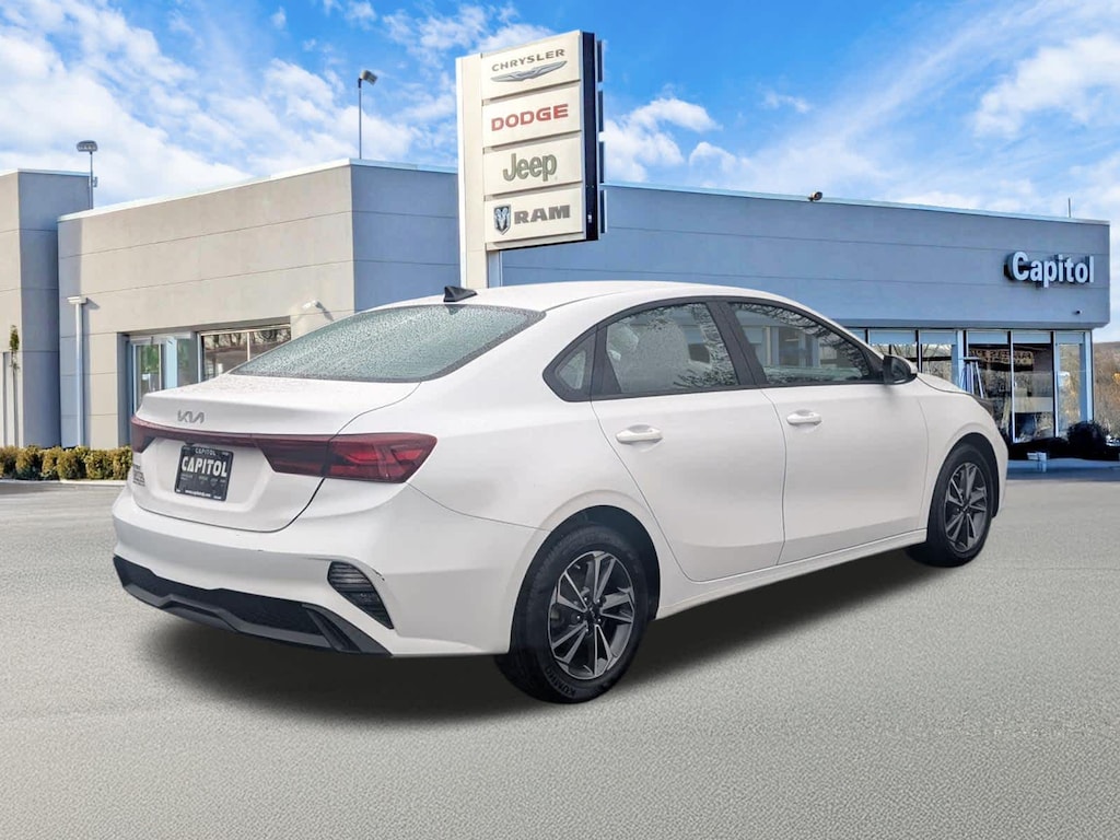 Used 2024 Kia Forte LXS Sedan